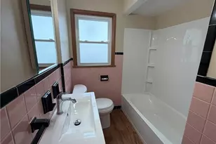 1385 Niagara Ave, Akron, OH 44305 - Photo 11