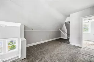 1637 Holyrood Rd, Loveland, OH 44106 - Photo 23