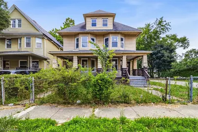 1637 Holyrood Road, Loveland, OH 44106 - Photo 1