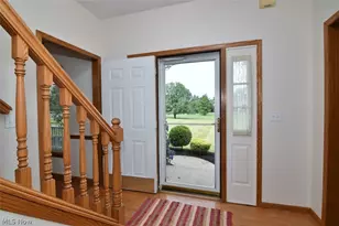6967 Auburn Ridge Dr, Concord Twp, OH 44077 - Photo 3