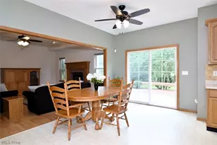 6967 Auburn Ridge Dr, Concord Twp, OH 44077 - Photo 11