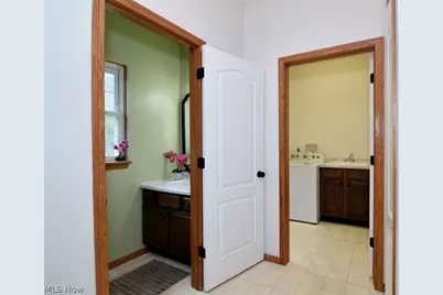 6967 Auburn Ridge Drive, Concord Twp, OH 44077 - Photo 17