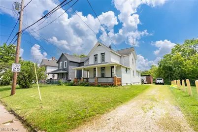 64 Diamond Avenue, Barberton, OH 44203 - Photo 35