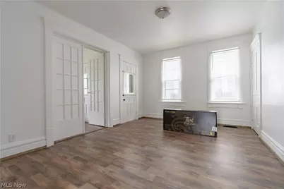 64 Diamond Avenue, Barberton, OH 44203 - Photo 9