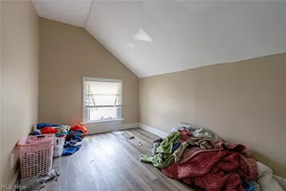 64 Diamond Avenue, Barberton, OH 44203 - Photo 19