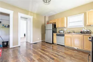 64 Diamond Ave, Barberton, OH 44203 - Photo 17