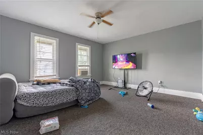64 Diamond Avenue, Barberton, OH 44203 - Photo 29