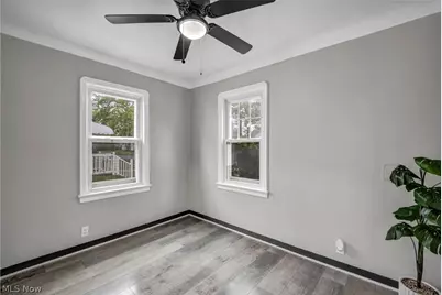 15907 Walden Avenue, Loveland, OH 44128 - Photo 9