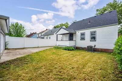 15907 Walden Avenue, Loveland, OH 44128 - Photo 49