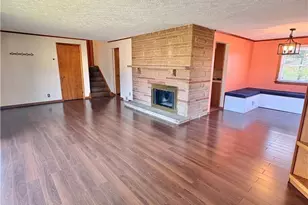 1407 W Valentine Cir NW, Canton, OH 44708 - Photo 9