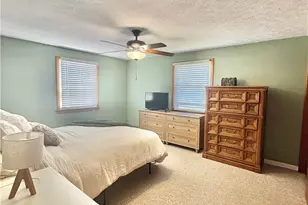 1407 W Valentine Cir NW, Canton, OH 44708 - Photo 7