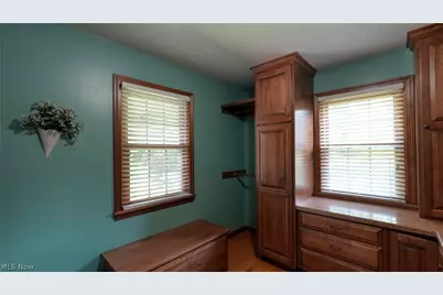 6282 Belvedere, Cambridge, OH 43725 - Photo 25