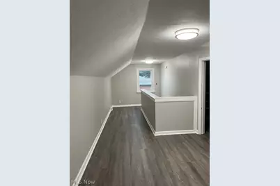 517 Evans Avenue, Akron, OH 44310 - Photo 9