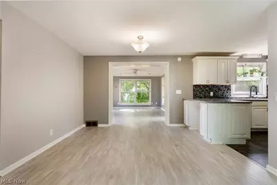 500 N Marion Avenue, Louisville, OH 44641 - Photo 15