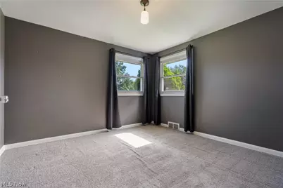 500 N Marion Avenue, Louisville, OH 44641 - Photo 29