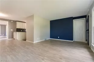 500 N Marion Ave, Louisville, OH 44641 - Photo 11