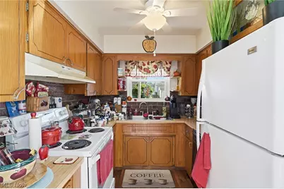 617 Marguerite Avenue, Cuyahoga Falls, OH 44221 - Photo 7