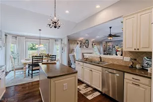 5423 Charleston Dr, Valley City, OH 44280 - Photo 13