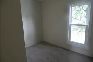 645 Alder St, Coshocton, OH 43812 - Photo 9