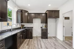 2327 S Oak Knoll Dr, Lakeside Marblehead, OH 43440 - Photo 9