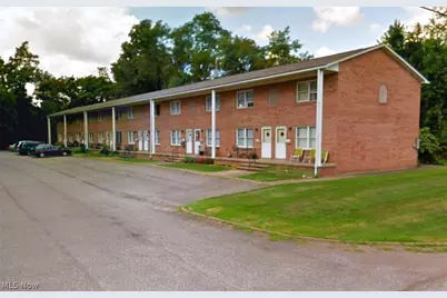 3601 Beaumont Drive #7, Weirton, WV 26062 - Photo 1