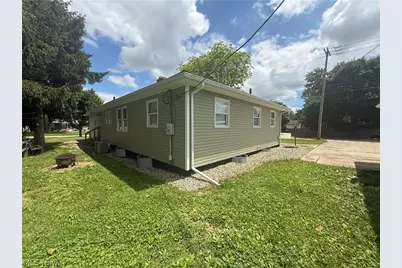 419 Dickson Street, Wellington, OH 44090 - Photo 29
