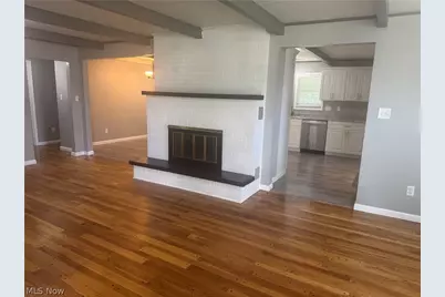 419 Dickson Street, Wellington, OH 44090 - Photo 5
