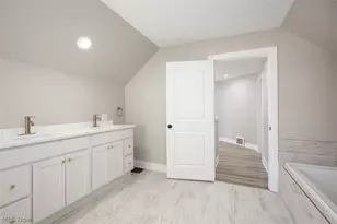 1521 Newman Ave, Oakwood, OH 44107 - Photo 29
