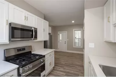 1521 Newman Avenue, Oakwood, OH 44107 - Photo 15