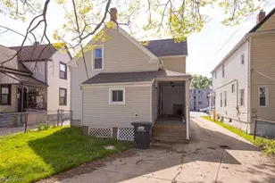 1521 Newman Ave, Oakwood, OH 44107 - Photo 3