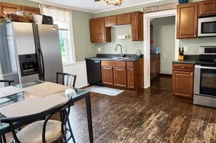 149 Noble Street W, East Canton, OH 44730 - Photo 11