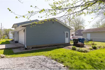 5258 Main Avenue, North Ridgeville, OH 44039 - Photo 5