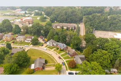 1496 Columbus Circle, Steubenville, OH 43952 - Photo 11