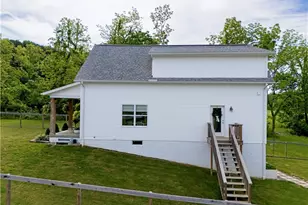 14350 Township Rd 473, Lakeville, OH 44638 - Photo 9