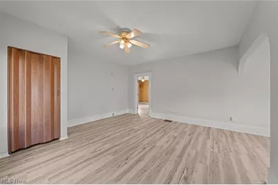 111 W Cuyahoga Falls Avenue, Akron, OH 44310 - Photo 25