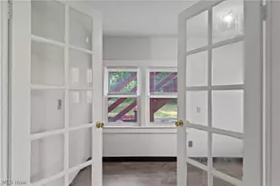 111 W Cuyahoga Falls Ave, Akron, OH 44310 - Photo 17