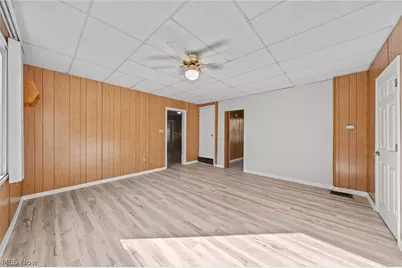 111 W Cuyahoga Falls Avenue, Akron, OH 44310 - Photo 19