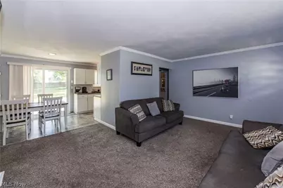 2230 Lynnwood Drive, Stow, OH 44224 - Photo 5