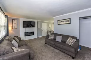2230 Lynnwood Dr, Stow, OH 44224 - Photo 7