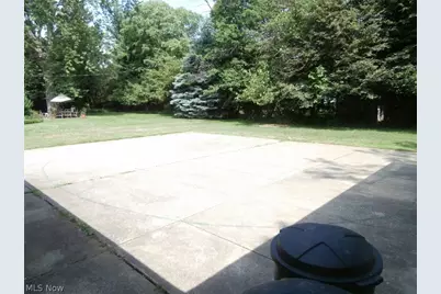 23551 S Woodland Road, Huber Heights, OH 44122 - Photo 7