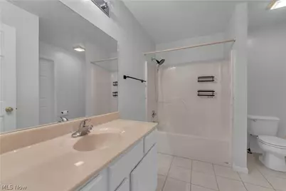 4215 Jennings Ridge Drive, Loveland, OH 44109 - Photo 17
