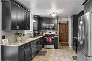 18 Morningview Cir, Canfield, OH 44406 - Photo 11