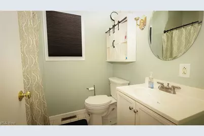 5387 Cherokee Avenue NW, North Canton, OH 44720 - Photo 21