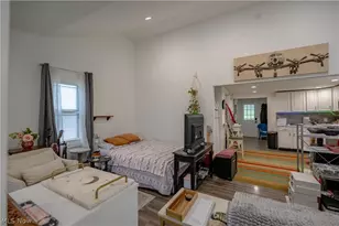 8177 S Cleveland Massillon Rd, Clinton, OH 44216 - Photo 7