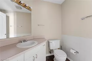361 Village Pointe Dr, Akron, OH 44313 - Photo 21