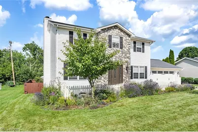 144 Hawkins Lane, Columbiana, OH 44408 - Photo 3
