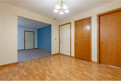 2919 Cliftmont Avenue NE, Canton, OH 44705 - Photo 7