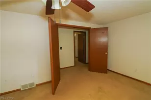 537 Howells Ct, Eastlake, OH 44095 - Photo 15