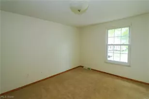 537 Howells Ct, Eastlake, OH 44095 - Photo 19