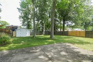 537 Howells Ct, Eastlake, OH 44095 - Photo 27